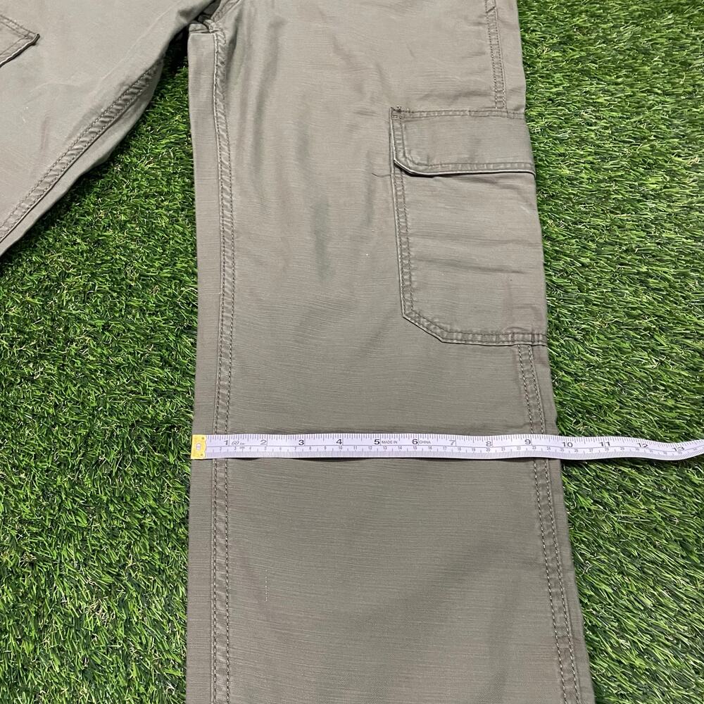 Levi's Cargo Pants - Picture 6 of 8